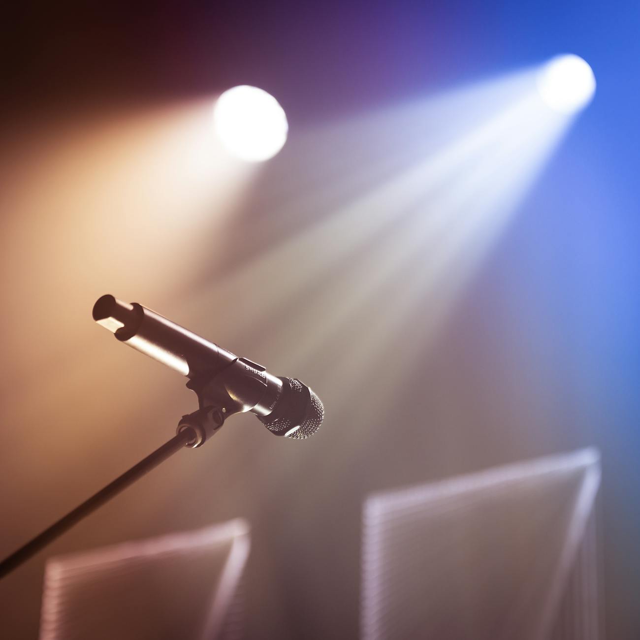 stand with mic placed on stage